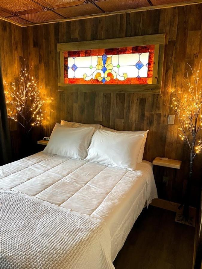 Ridgewalk Treehouse Bed & Breakfast Angel Fire Bagian luar foto