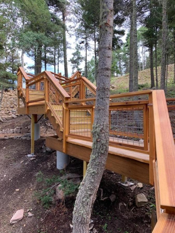 Ridgewalk Treehouse Bed & Breakfast Angel Fire Bagian luar foto