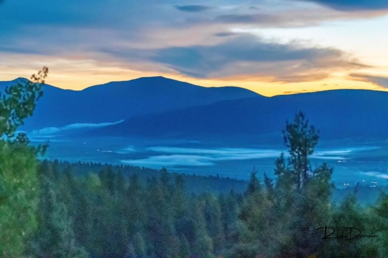 Ridgewalk Treehouse Bed & Breakfast Angel Fire Bagian luar foto